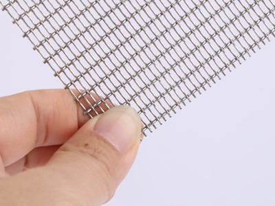 Woven Wire Drapery Plain Weave Decorative Metal Mesh Untuk Penutup Permukaan Besar