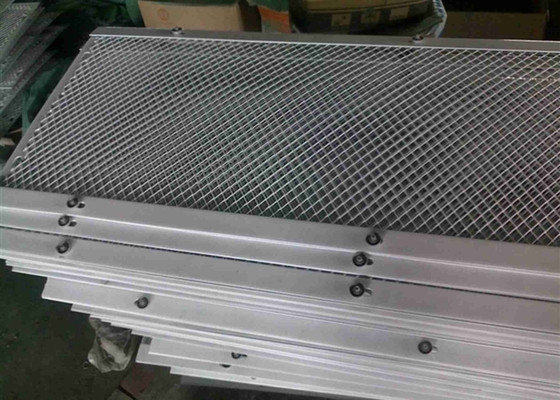 Mild Steel Expanded Metal Flattened Mesh Digunakan Dalam Konstruksi
