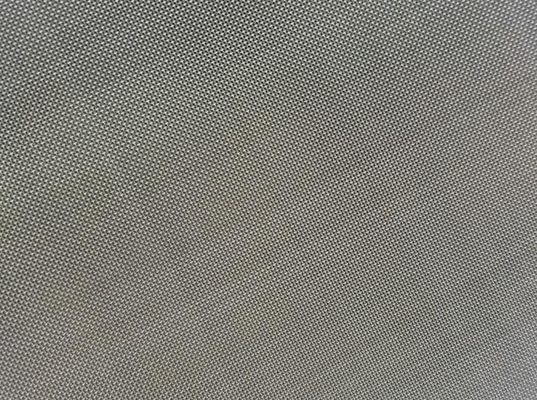Stainless Steel Woven Wire Mesh 0,5 - 2m Dengan Permukaan Dipoles