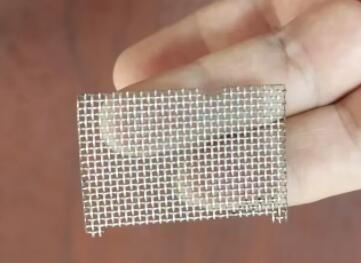 Layar ekstruder mesh kasar dari stainless steel dengan tahan terhadap peregangan dan karat