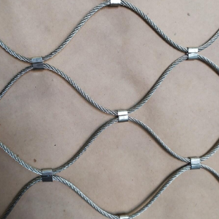 SS304 Stainless Steel Cable Mesh dengan kekuatan tarik tinggi, ketahanan korosi, dan fleksibilitas besar