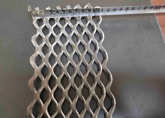 Mengangkat Mesh Logam Kecil yang Diperluas Untuk Industri Arsitektur Dan Komersial