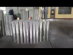 Jaring tenunan selesai dalam gulungan